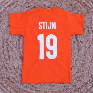Oranje shirt naam met kroon koningsdag